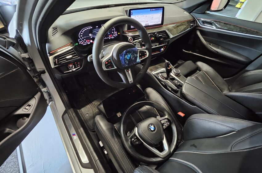 Ремонт на CCC навигационен модул – BMW E60 / E70 / E87 / E90