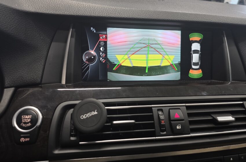 📸 BMW F10 Retrofit OEM Камера за Заден Ход